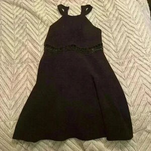 Black sequin hearts dress size 7‎